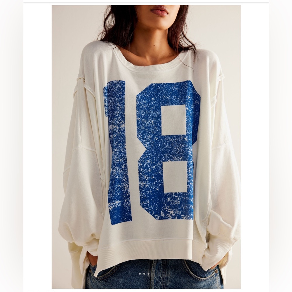 NWOT FREE PEOPLE CAMDEN GRAPHIC SWEATSHIRT - Picture 4 of 8